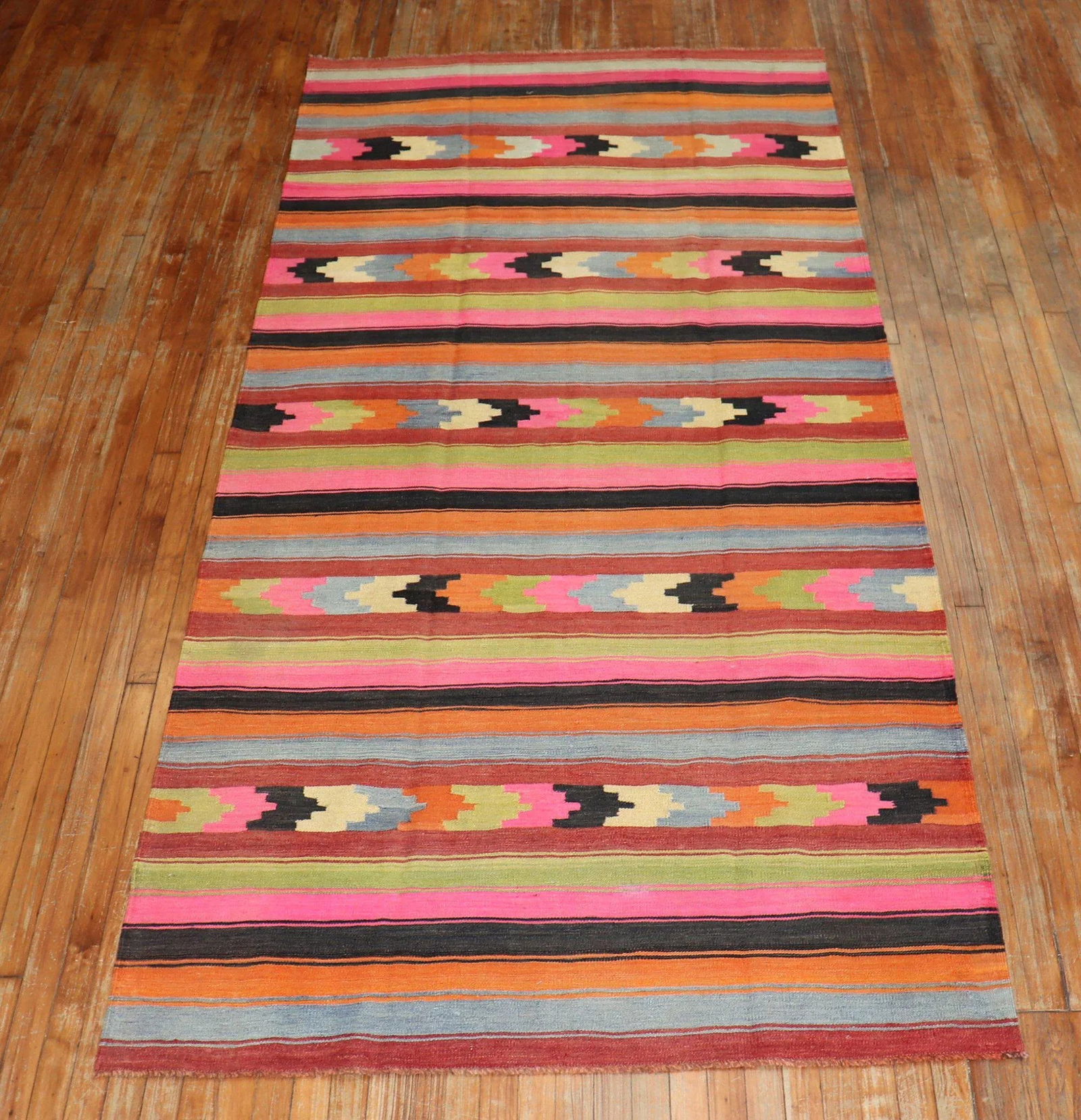 Bright Vintage Kilim Wide Runner, 4'9'' X 10'6'' - 2