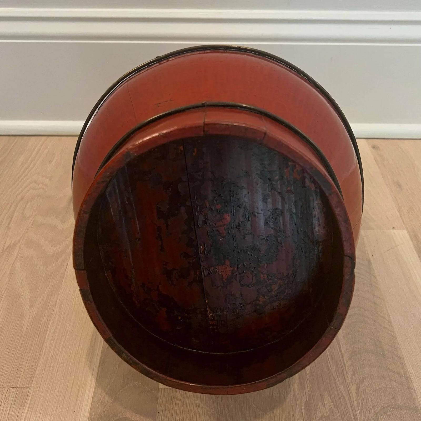 Early 20th Century Antique Red Lacquered Wedding Basket With Lid - 9