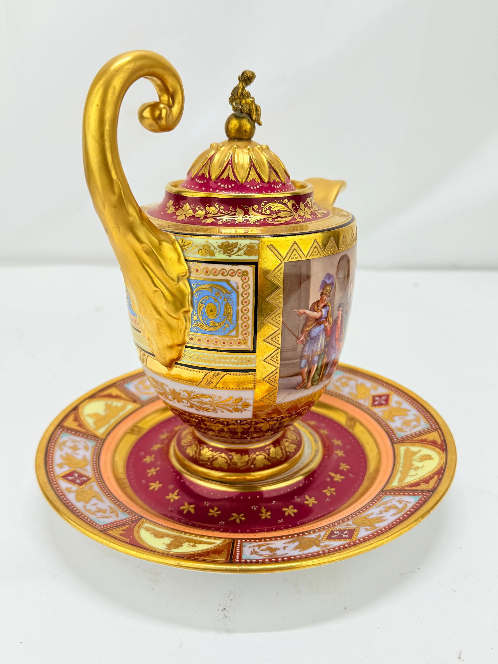 Royal Vienna Porcelain Covered Pitcher & Underplate Hector and Paris, Circa 1830 - 3