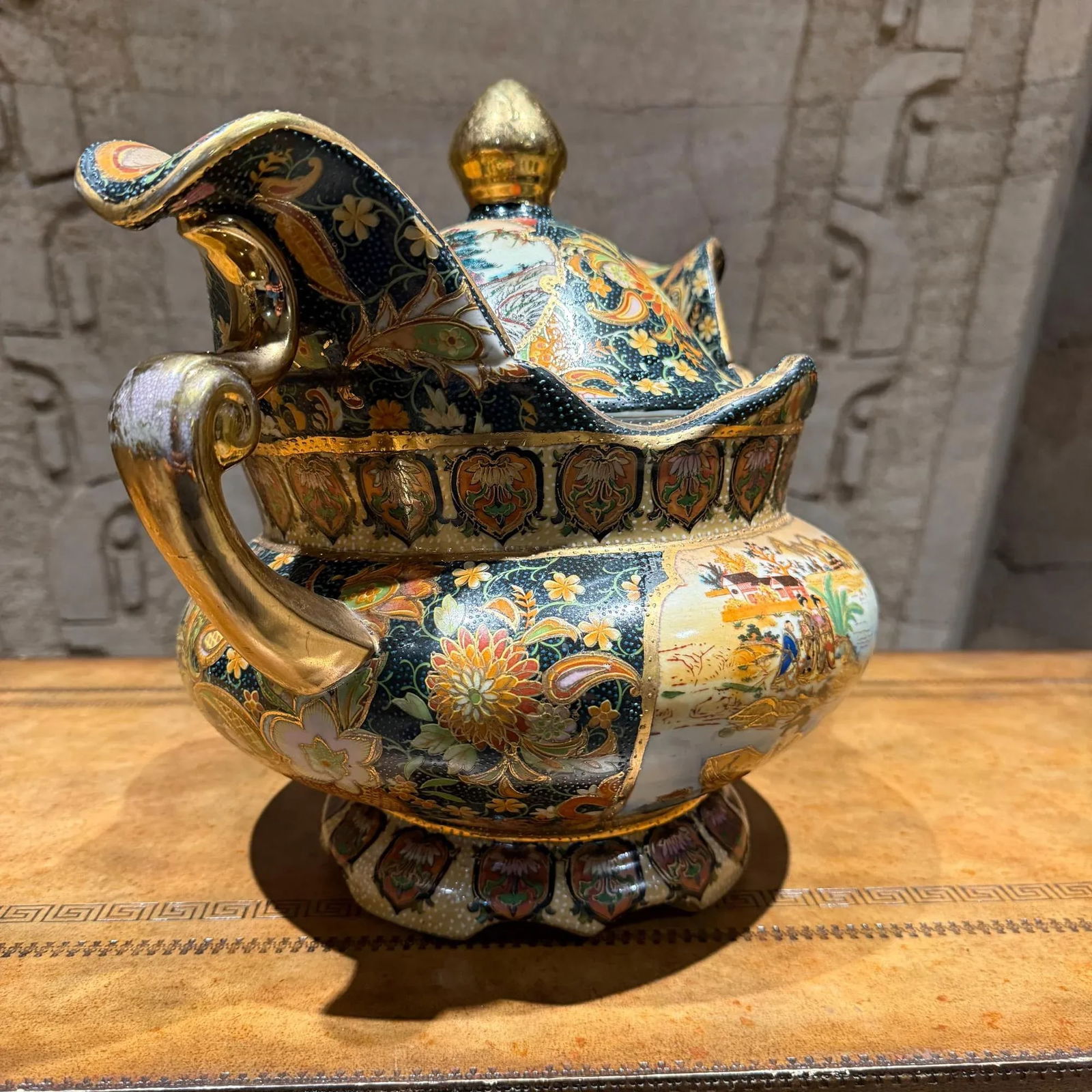 Vintage Japanese Export Hand Painted Satsuma Pottery Large Tureen With Gold Geisha - 7