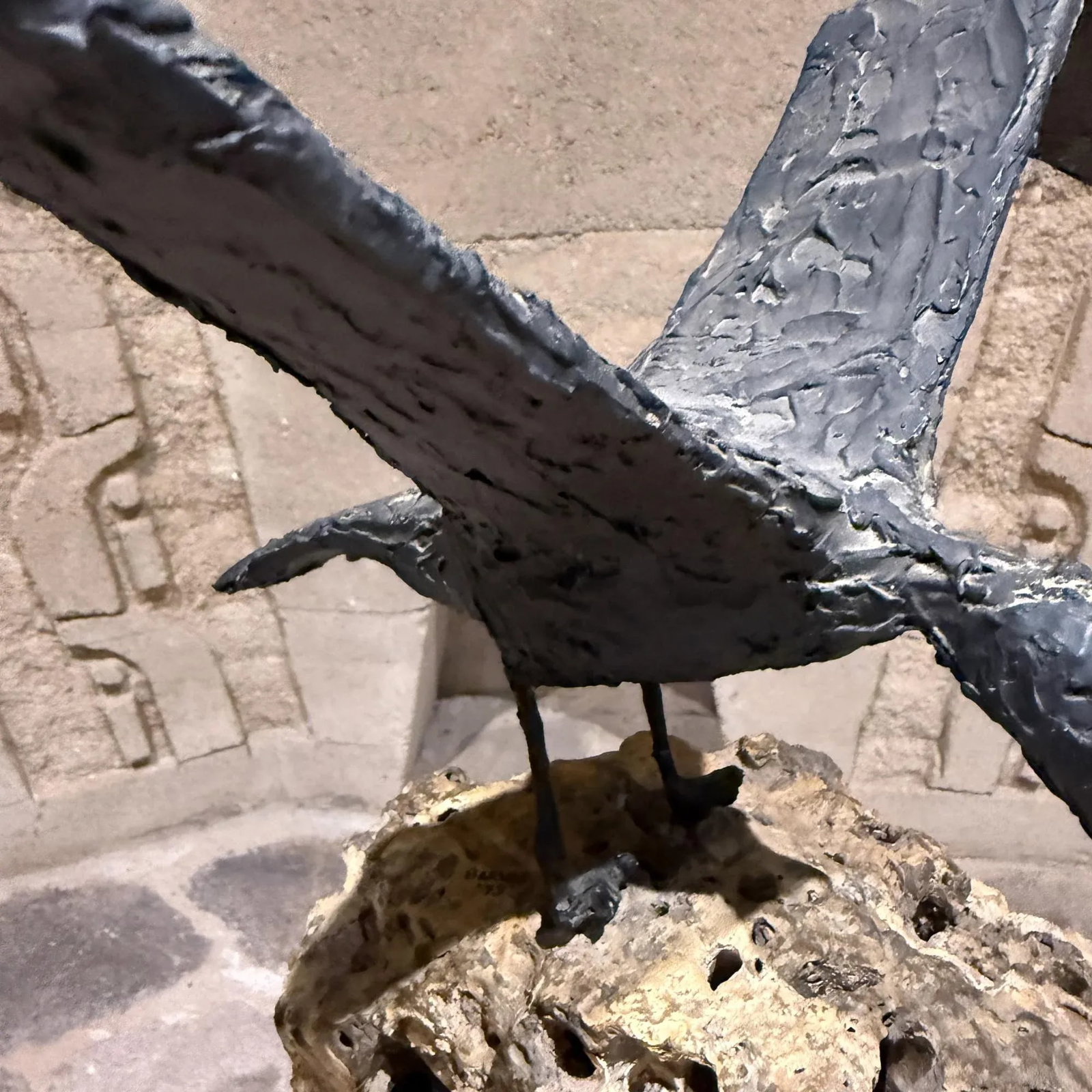 Faux Bronze Seagull Sculpture Volcanic Rock Signed Barnes 73 - 10