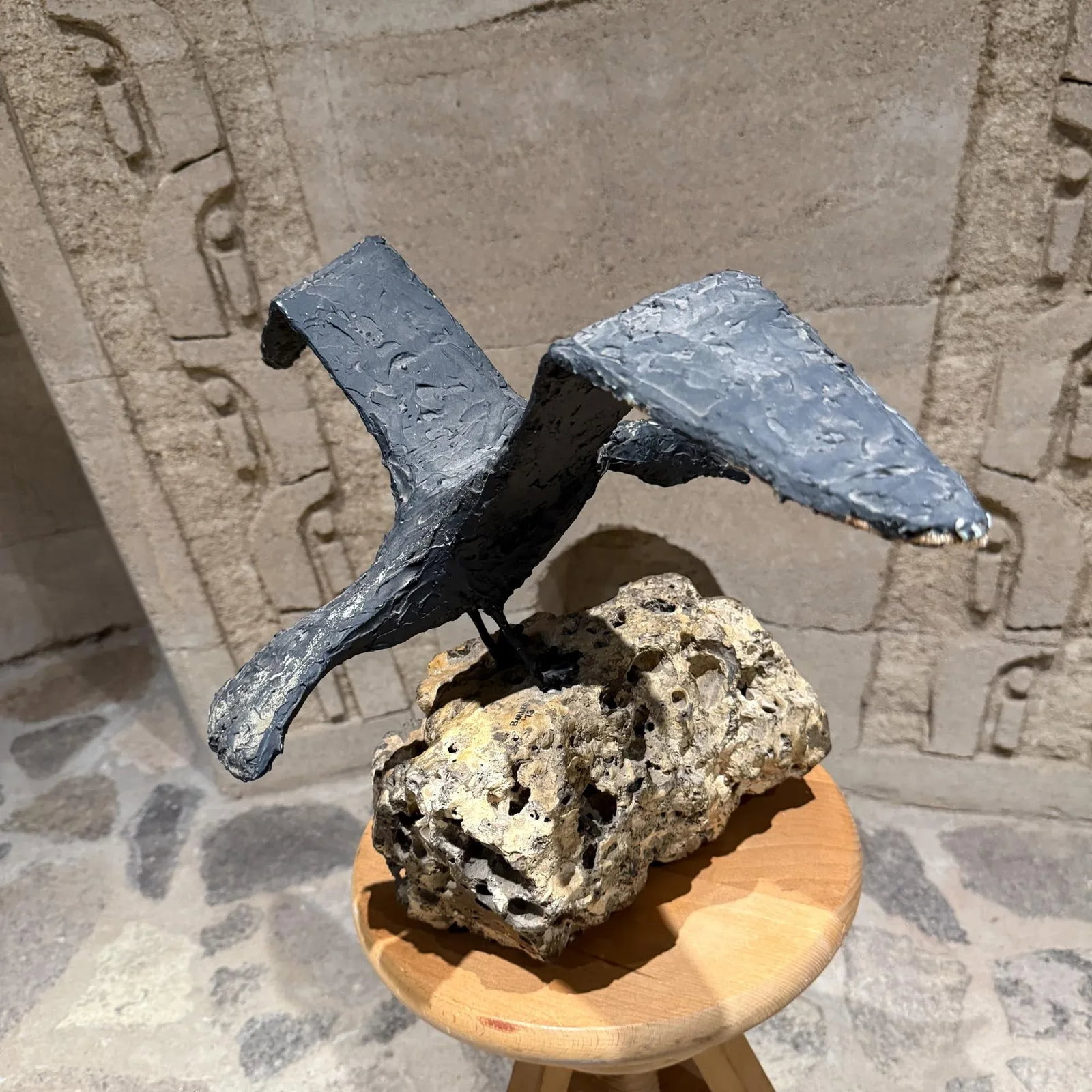 Faux Bronze Seagull Sculpture Volcanic Rock Signed Barnes 73 - 5