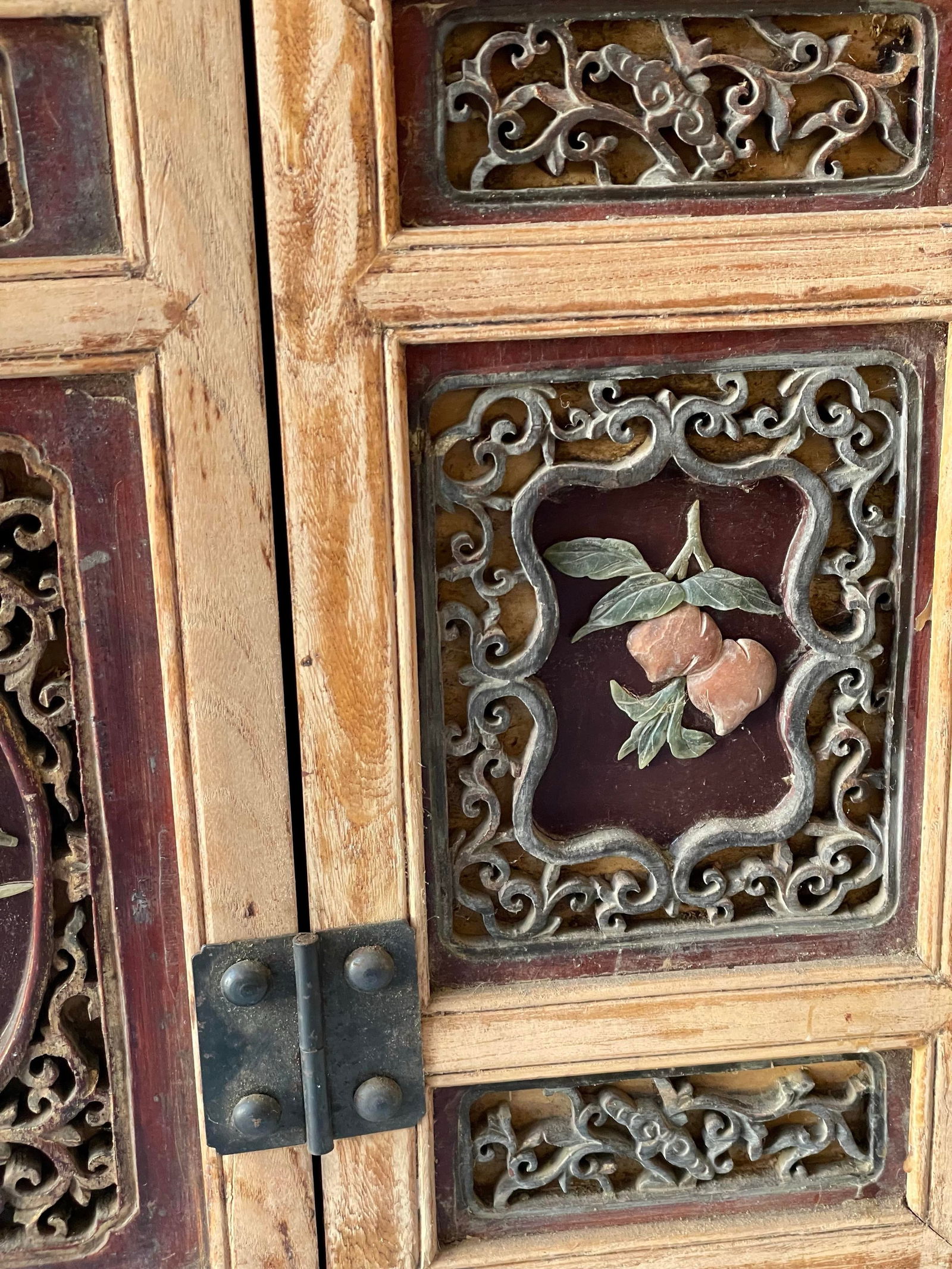 Mid 20th Century Asian Red Brown Sideboard/Cabinet Carved Wood Applied Hardstone Figural - 7