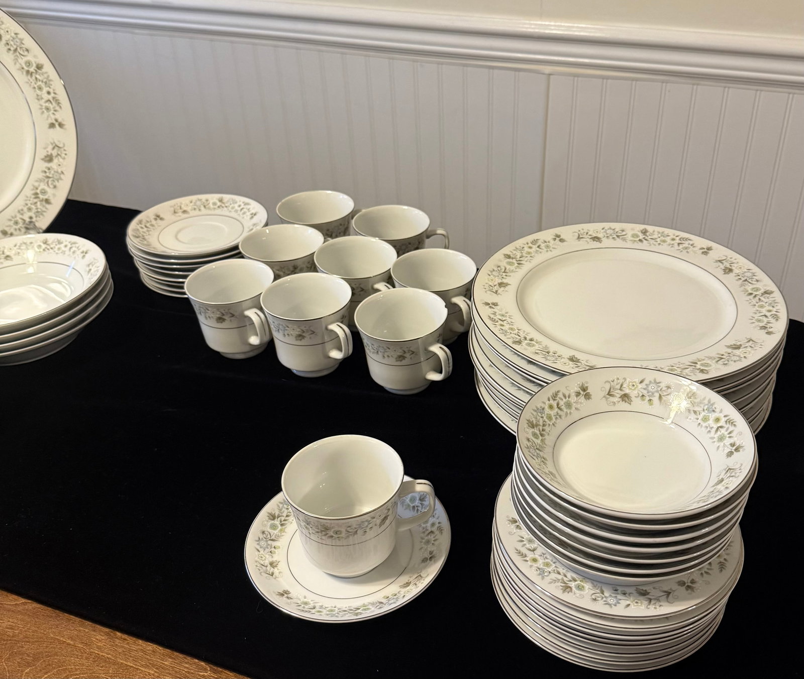 1960s Imperial China W. Dalton 745 Wild Flower Dishes - Set of 39 - 16