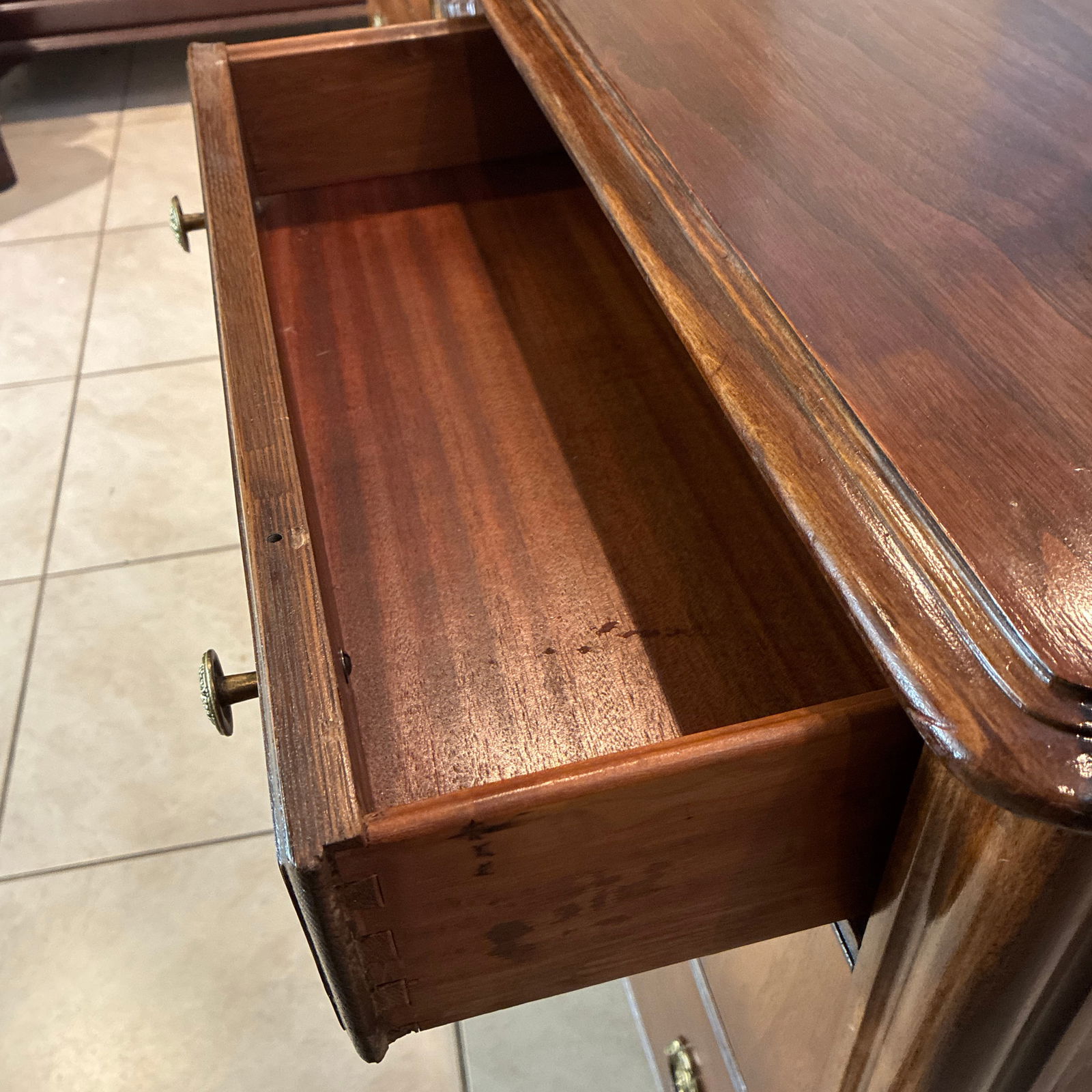 Early 20th Century Mahogany Dresser With Mirror - 7