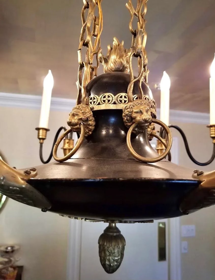 Vintage Charles V or Baroque Style Gilt and Patinated Bronze Chandelier - 2