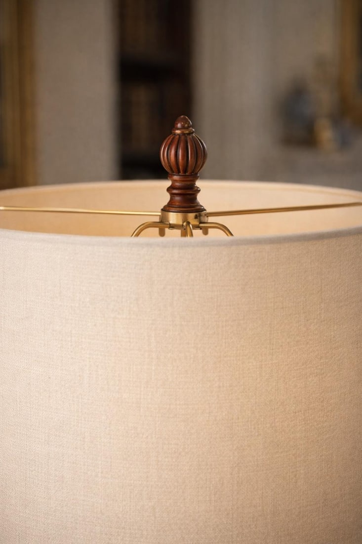 Vintage Fluted Column Table Lamp With Original Linen Shade - 5
