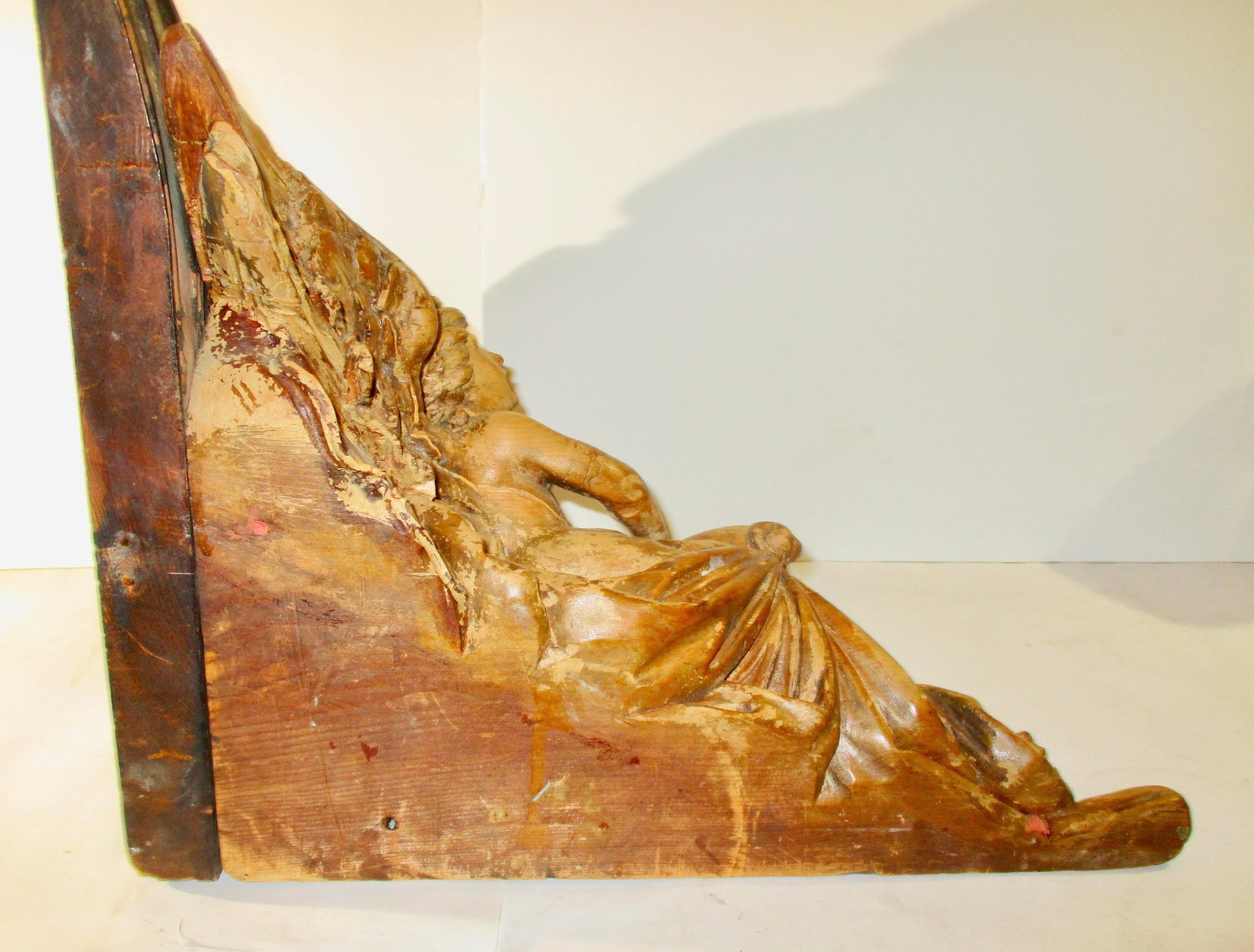 Antique Carved Italian Corner Shelf Bracket - 8