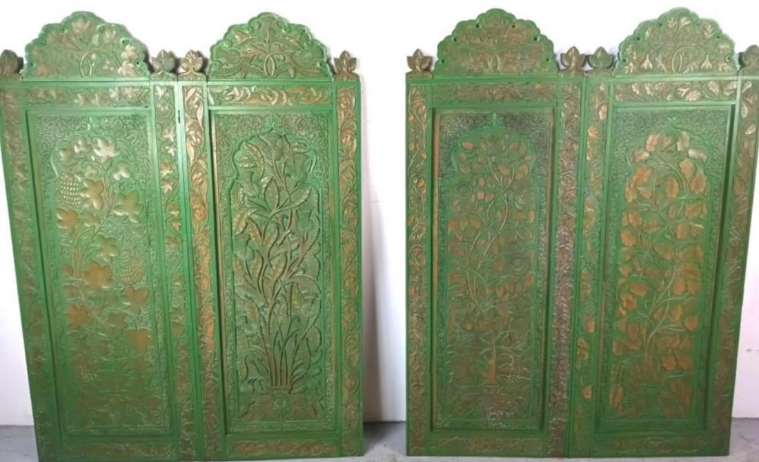 1930s Four Carved Indian Style Wooden Panels in Green - 2