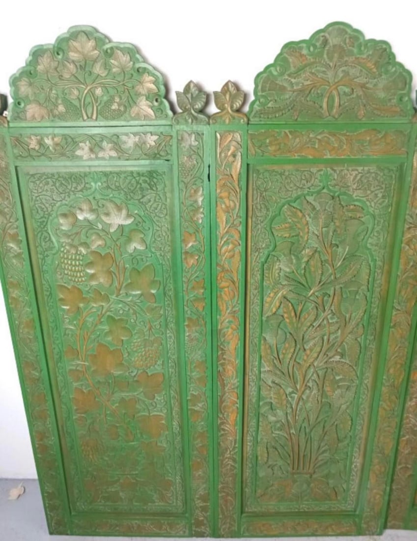 1930s Four Carved Indian Style Wooden Panels in Green - 3