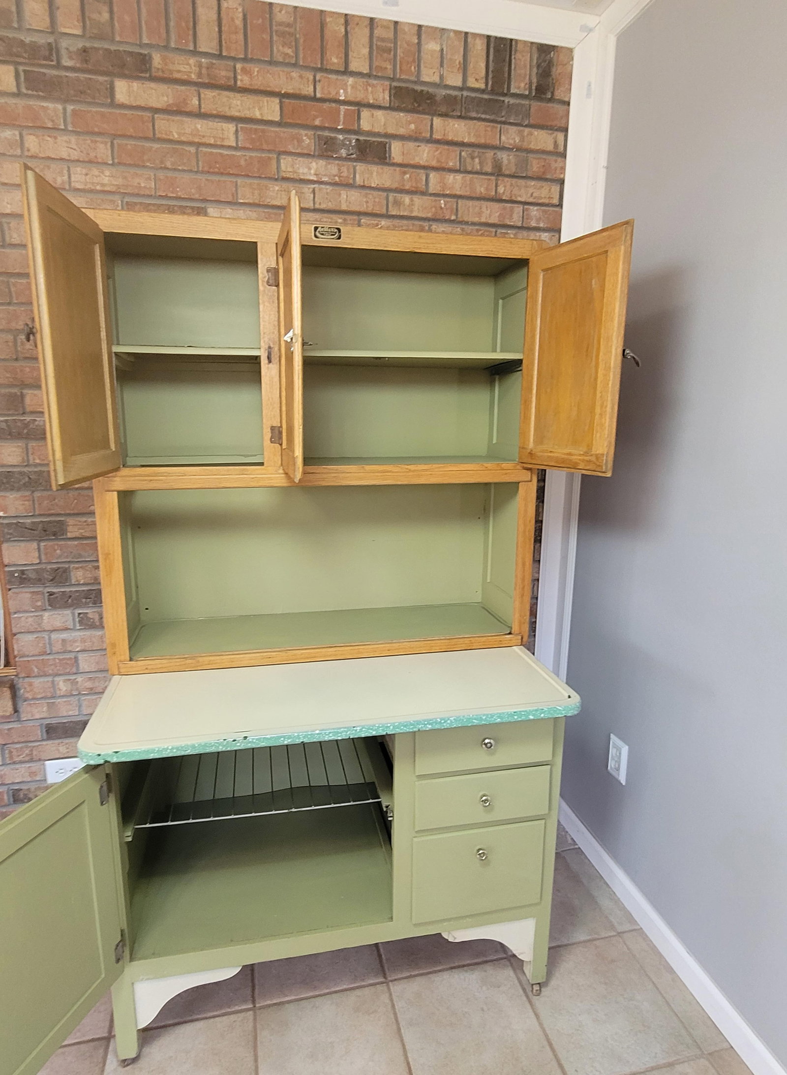 Antique Sellers "Kitcheneed" Hoosier Cabinet - Elwood, Indiana – Sage Green & Oak - 4