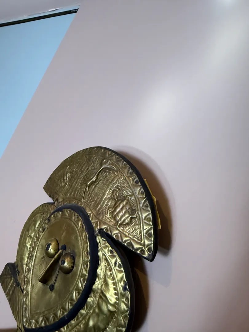 Vintage Kota Reliquary Guardian Figure, Brass on Wood, African Tribal Art From Gabon Style - 6