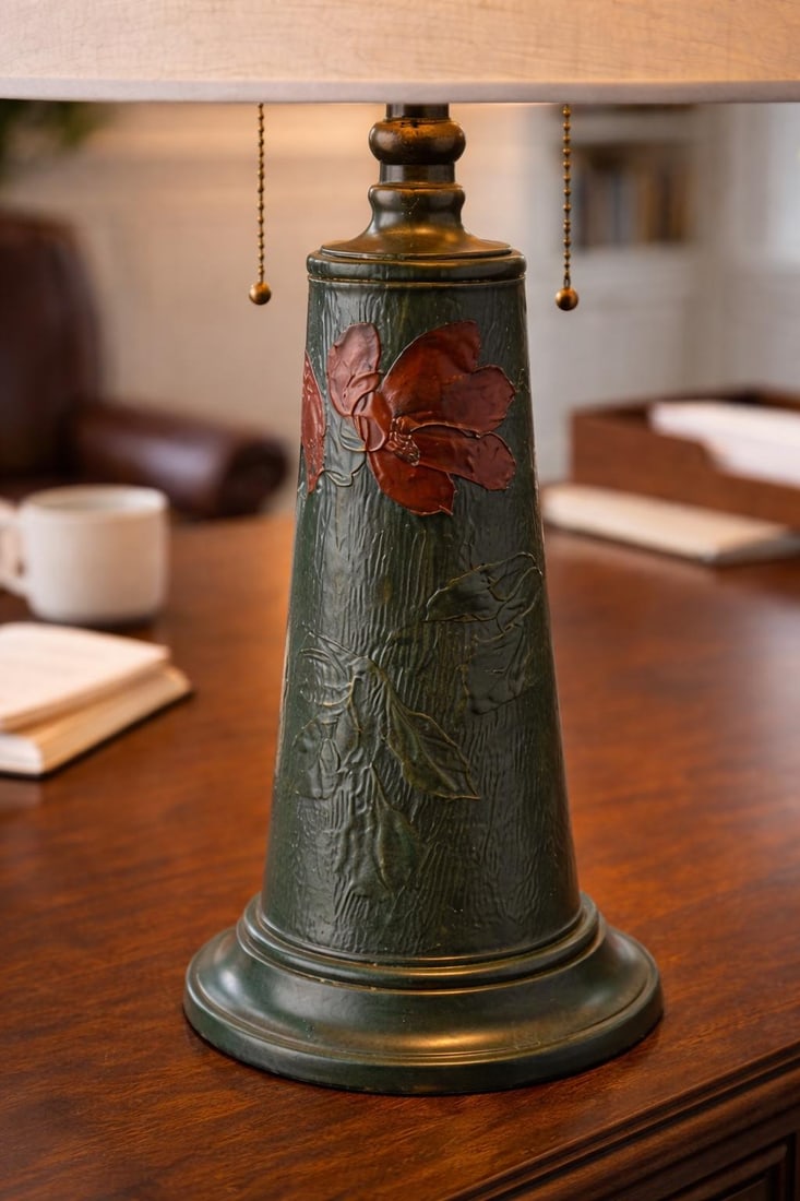 Mid-20th Century Arts & Crafts Style Verdigris Floral Cast Metal Table Lamp - 3