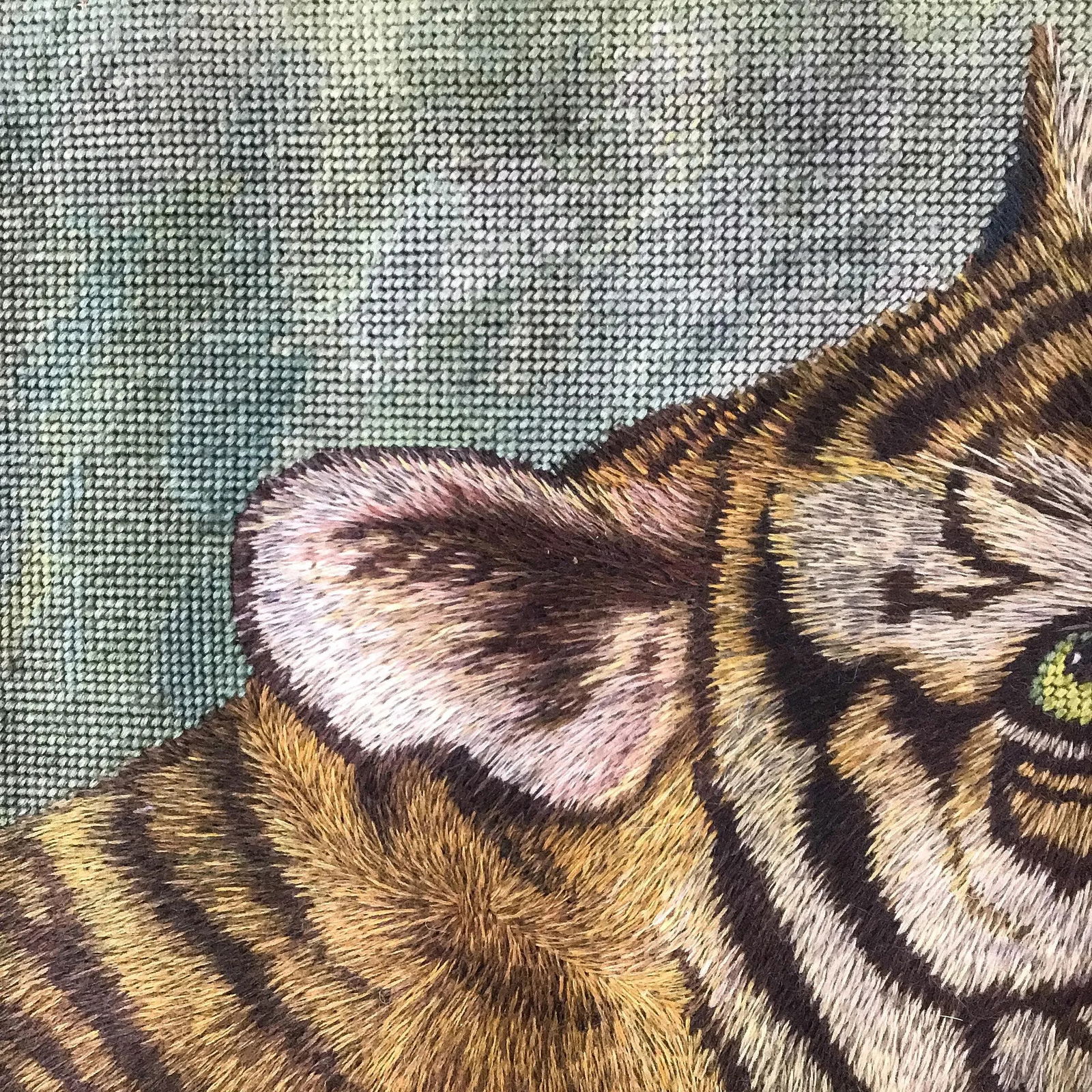 Tiger Head Intricate Needlepoint Victorian Framed Artwork - 3
