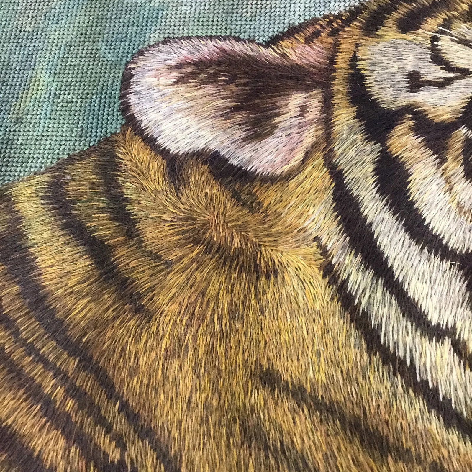 Tiger Head Intricate Needlepoint Victorian Framed Artwork - 7