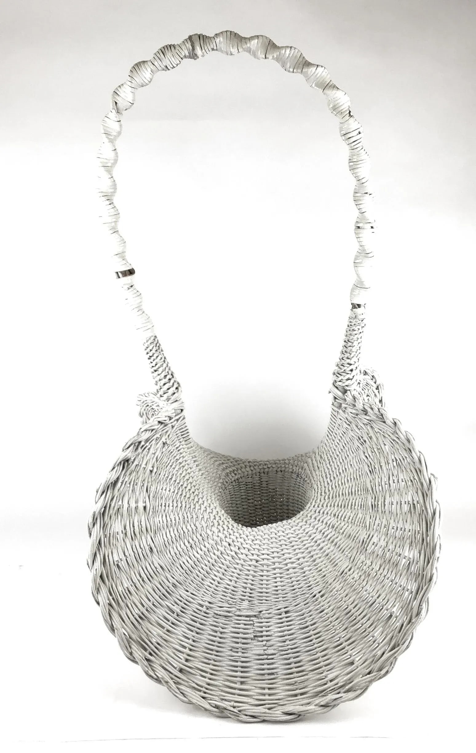 Antique White Wicker Victorian Hand Woven Artisan Butterfly Basket - 4