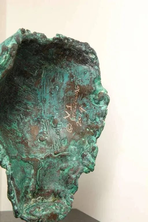 2014 "Framento Testa Verde" Figurative Green Cast Bronze Sculpture by Gerald Siciliano - 7
