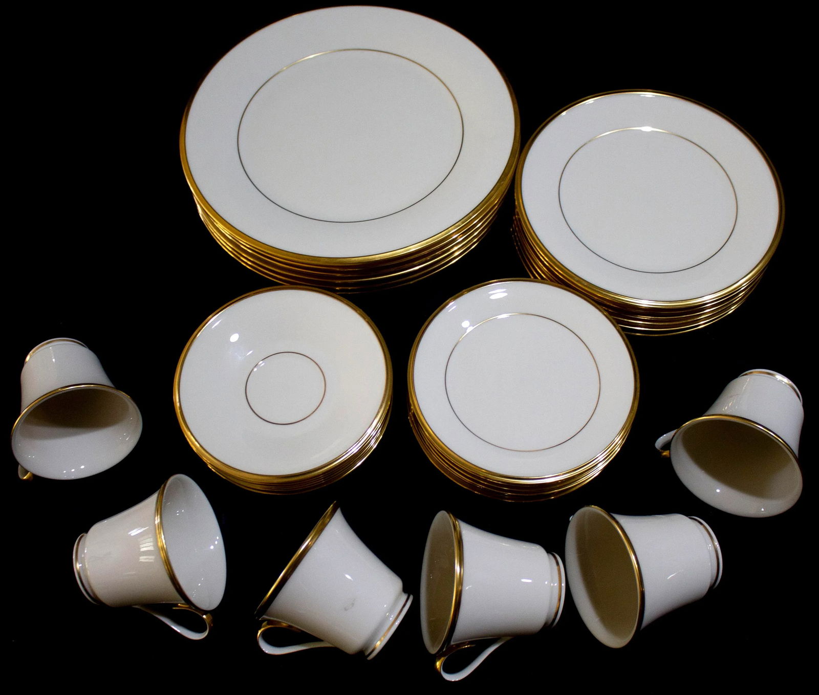 Lenox China Eternal Pattern, Service for Six- 30 Pieces - 7