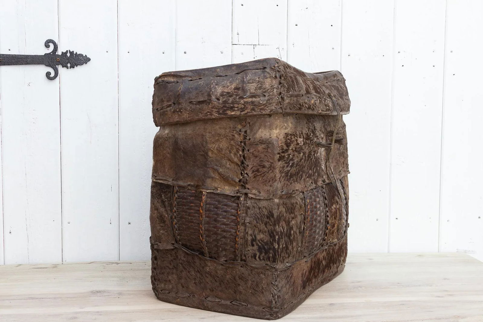 Rare Antique Hide Trunk From Bhutan - 7