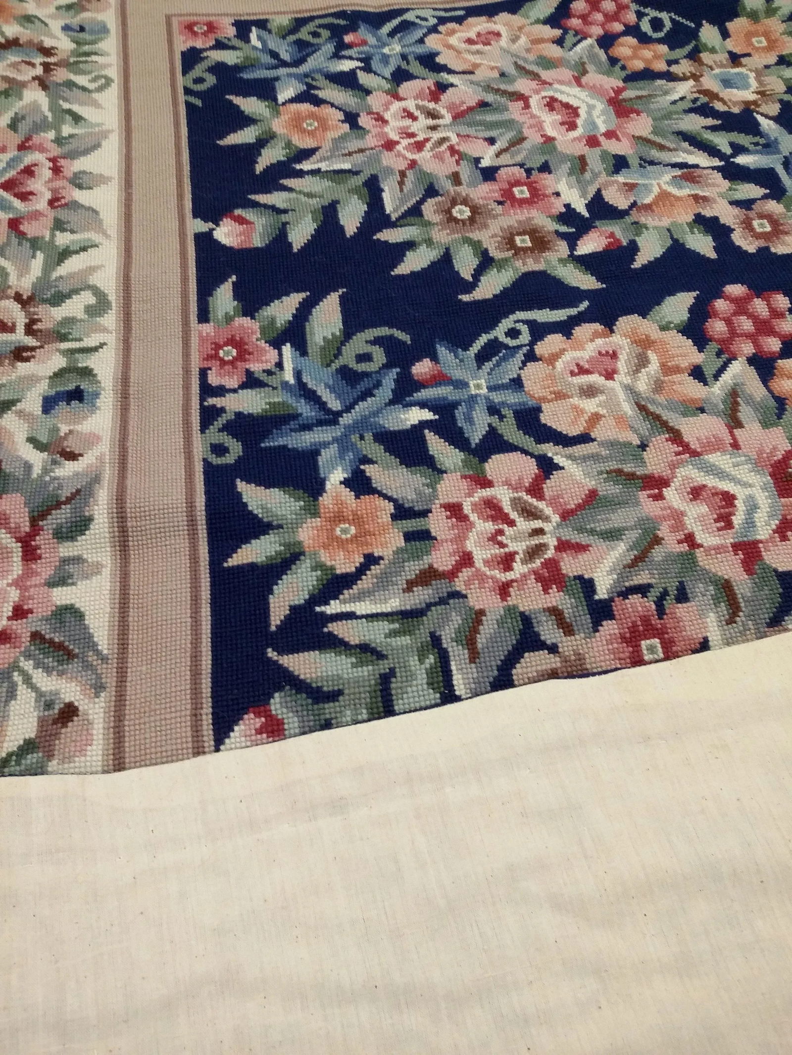 Handmade Floral Wool Needlepoint Area Rug - 4"²11"³ × 7"²11"³ - 6