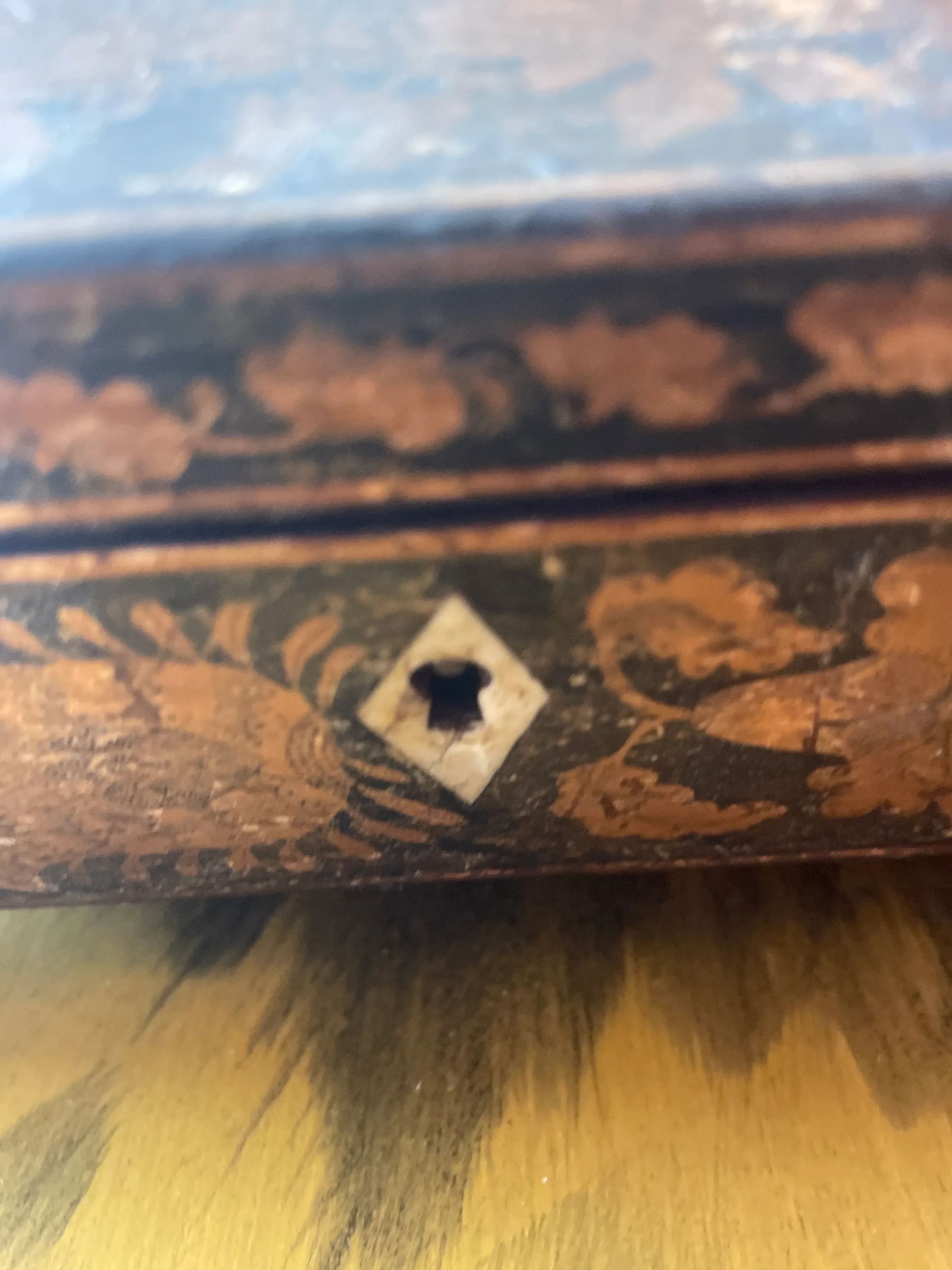 Hand Painted Chinese Export Georgian English Footed Box - 8