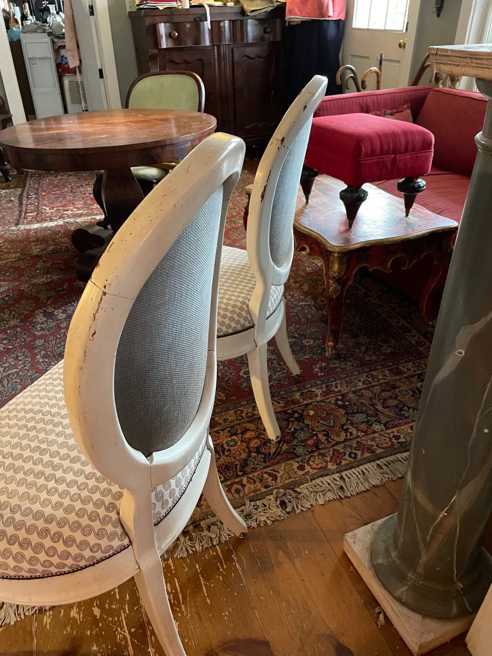 Pair of 20th Century Italian Revival Venetian Occasional Chairs - 7