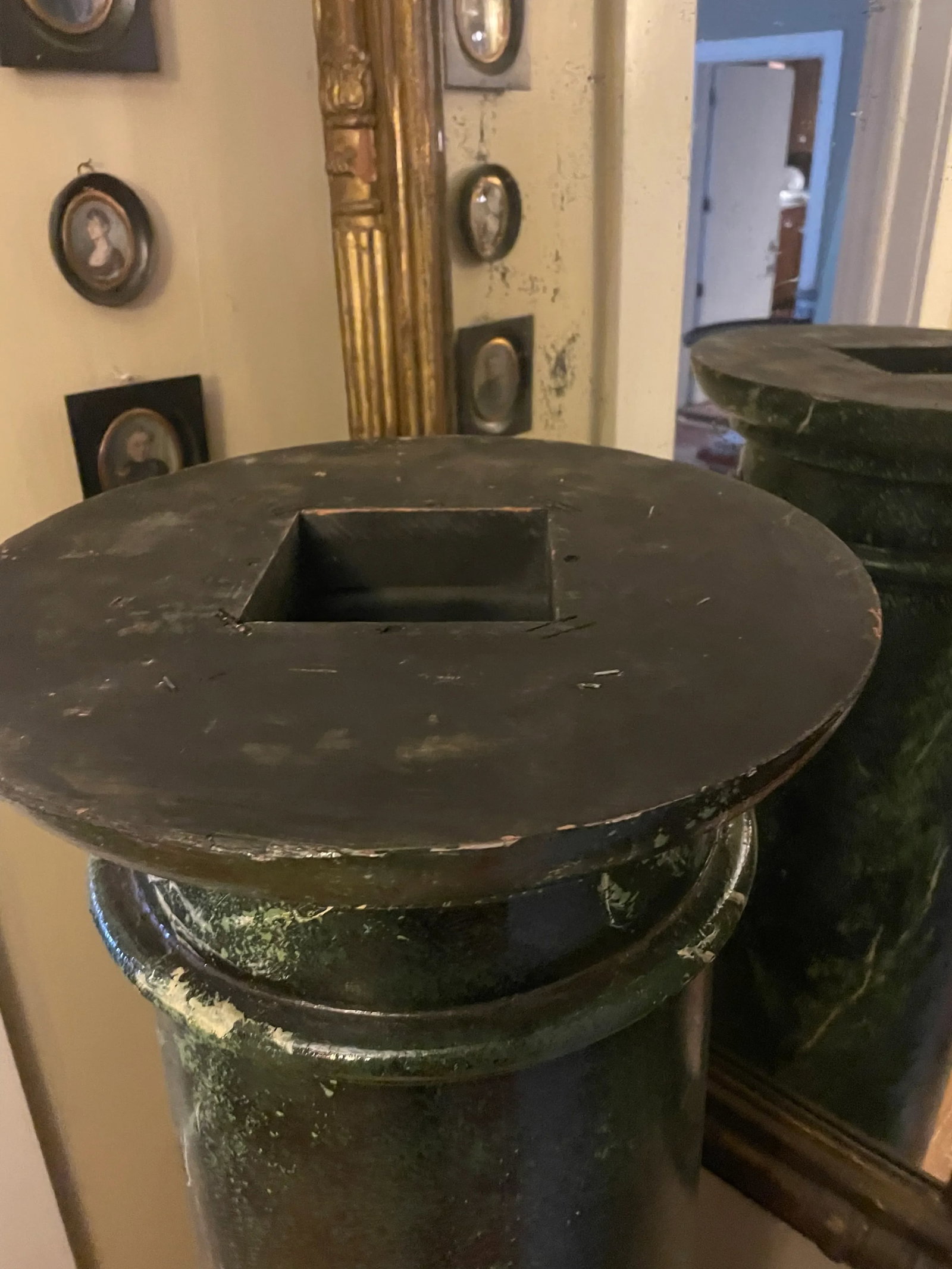 Large Mid-Century Wooden Neoclassical Empire Faux Marble Wooden Plant Stand Column Pedestal - 5