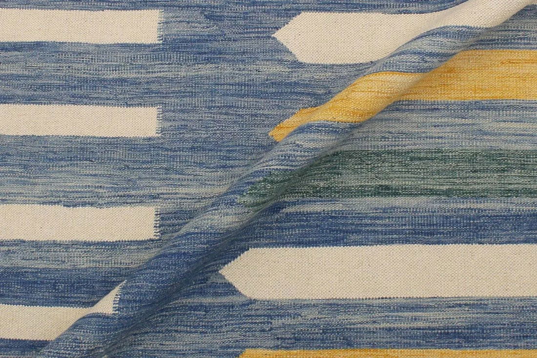 Early 21st Century Boho Chic Kilim Blue Beige Wool Rug - 7