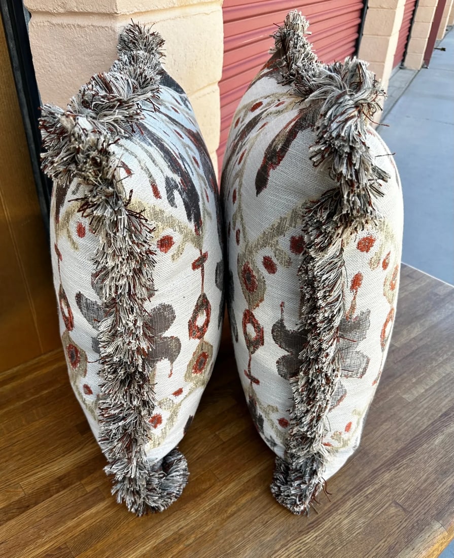 Pair of Bernhardt Ikat Throw Pillows - 4