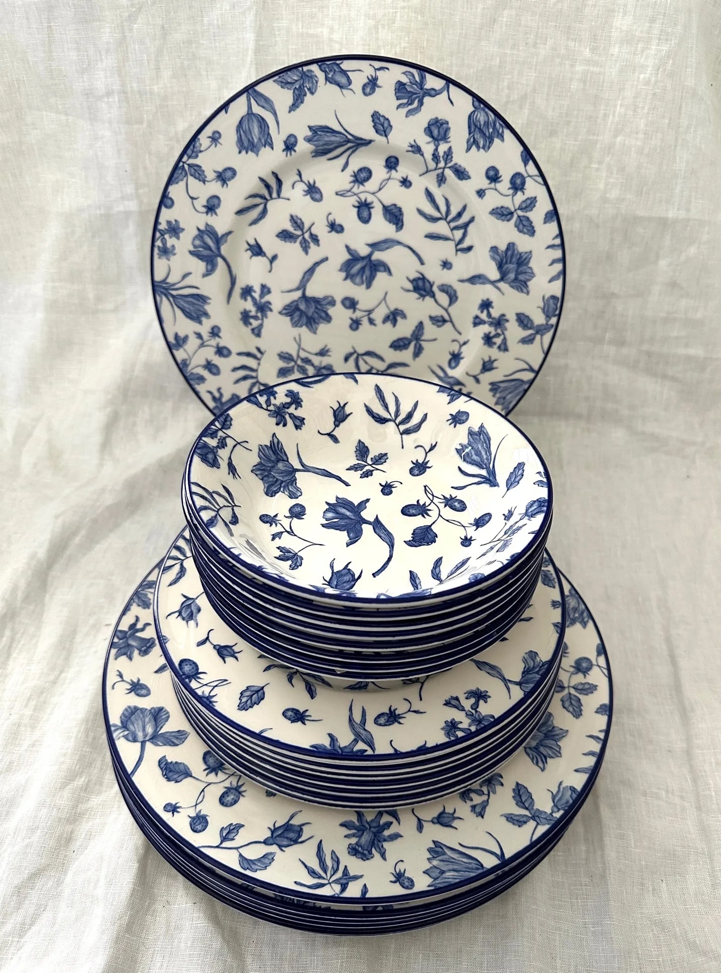 Royal Stafford Blue & White Floral Dinnerware-A Set - 2