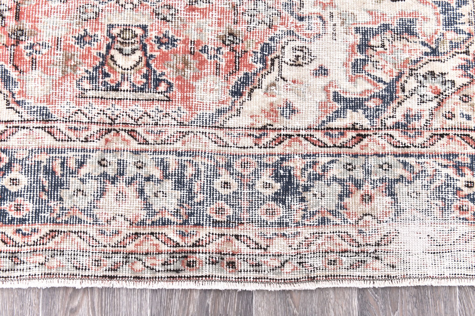 5'5'' x 9'2'' Handmade Vintage Wool Rug - 244752 - 8