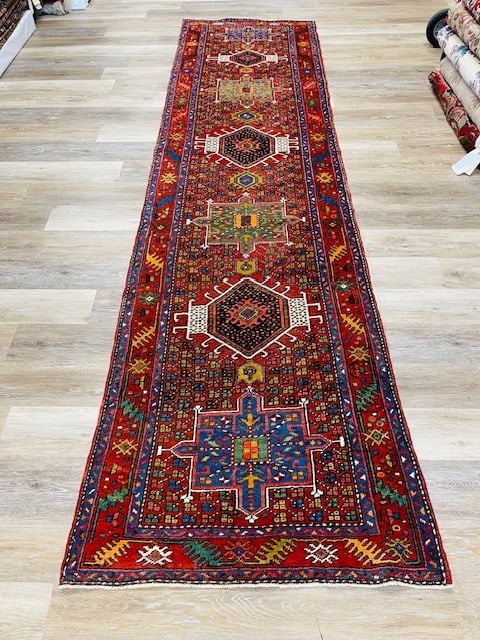 Antique Persian Jarajeh / Heriz runner-5131: Title:Antique Persian Jarajeh / Heriz runner-5131 Description:Beautiful antique Persian Karajeh/ Heriz runner from northwest Persia, size 2 ft. 10 inches by 10 ft. 9 inches, circa 1940 in excellent co