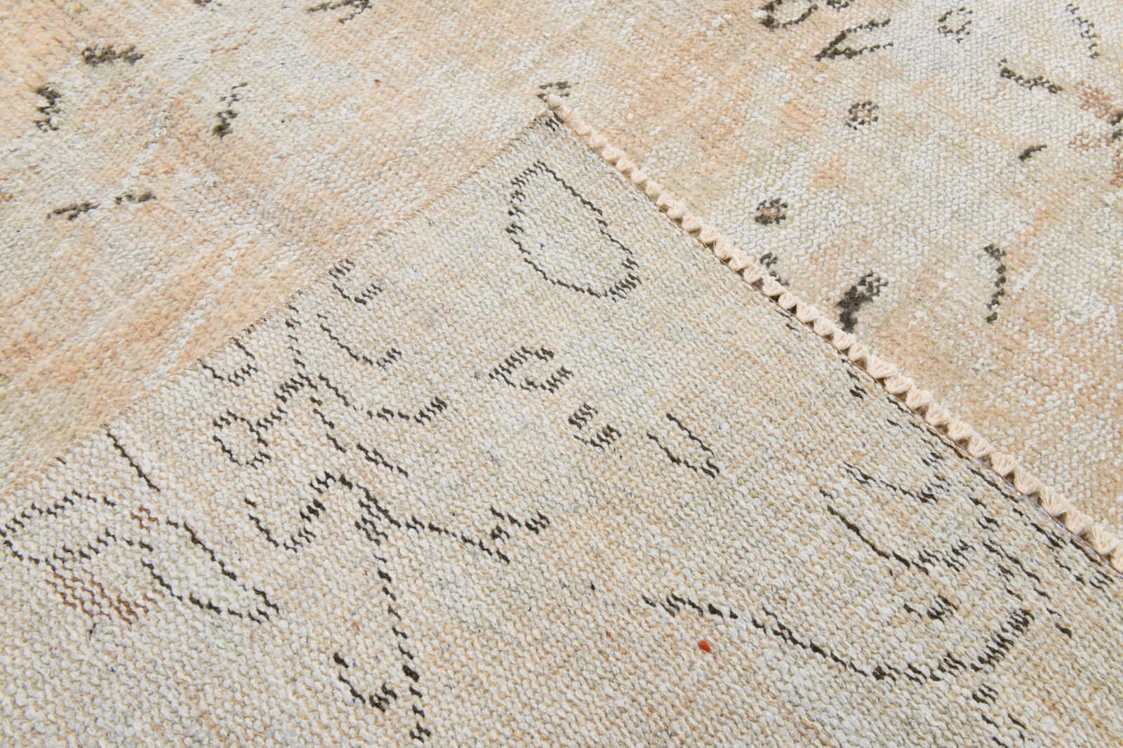 5'8'' x 9'1'' Unique Handmade Vintage Rug - 21956 - 13