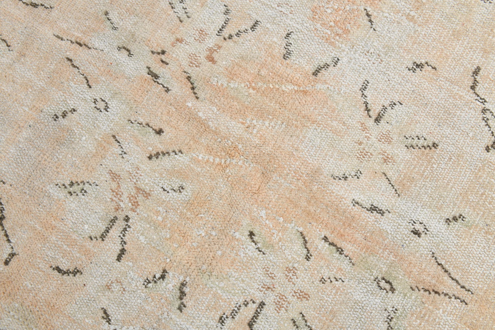 5'8'' x 9'1'' Unique Handmade Vintage Rug - 21956 - 6