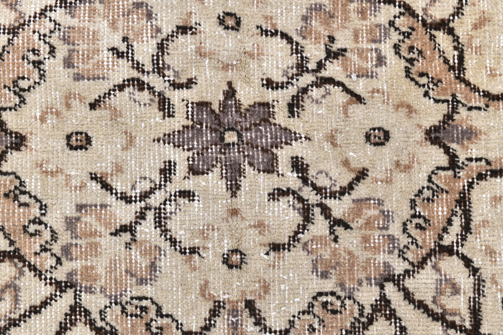 6'9'' x 10'1'' Handmade Vintage Wool Rug - 243977 - 6