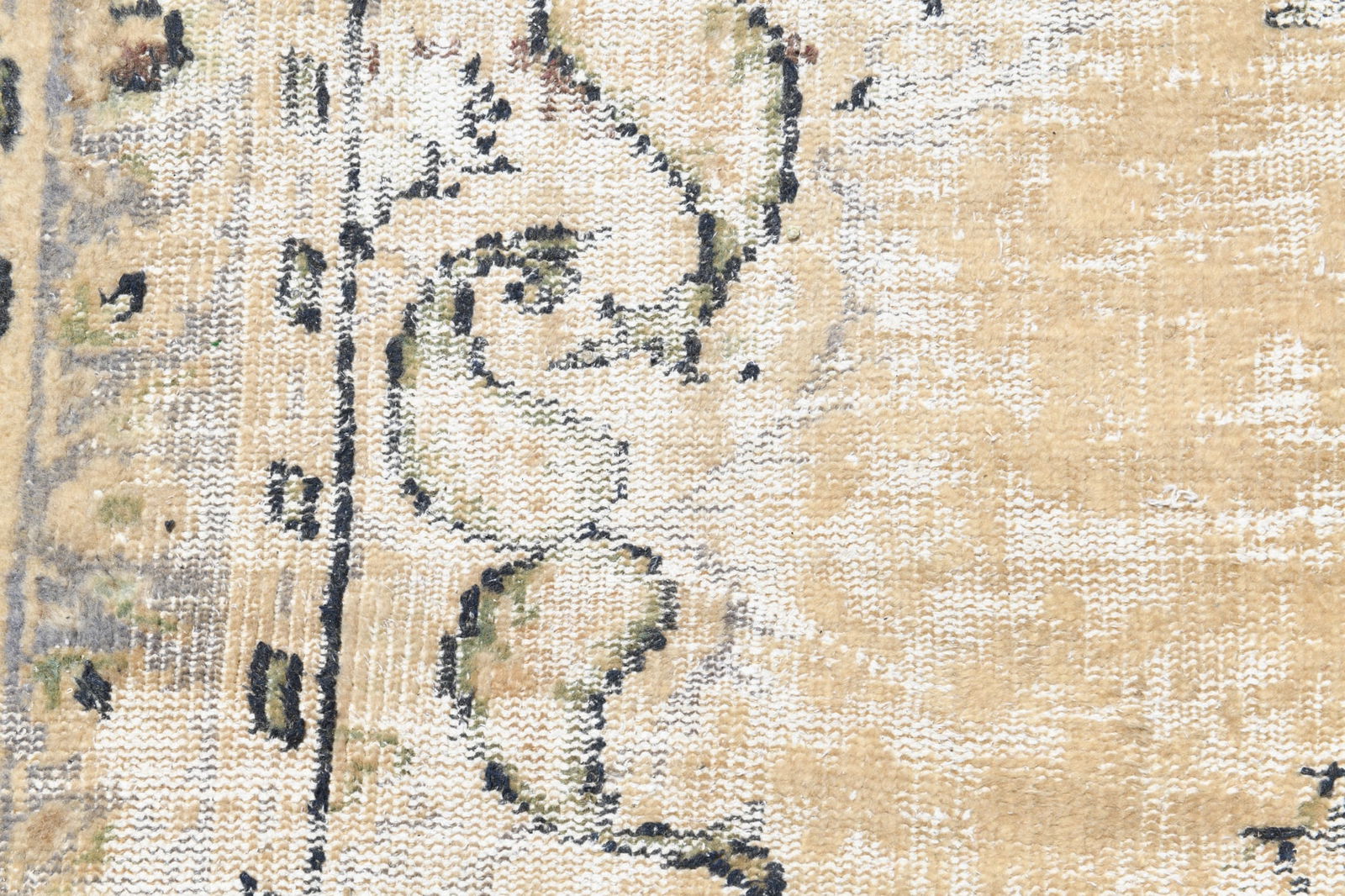 5'4'' x 8'4'' Handmade Vintage Wool Rug - 17645 - 8