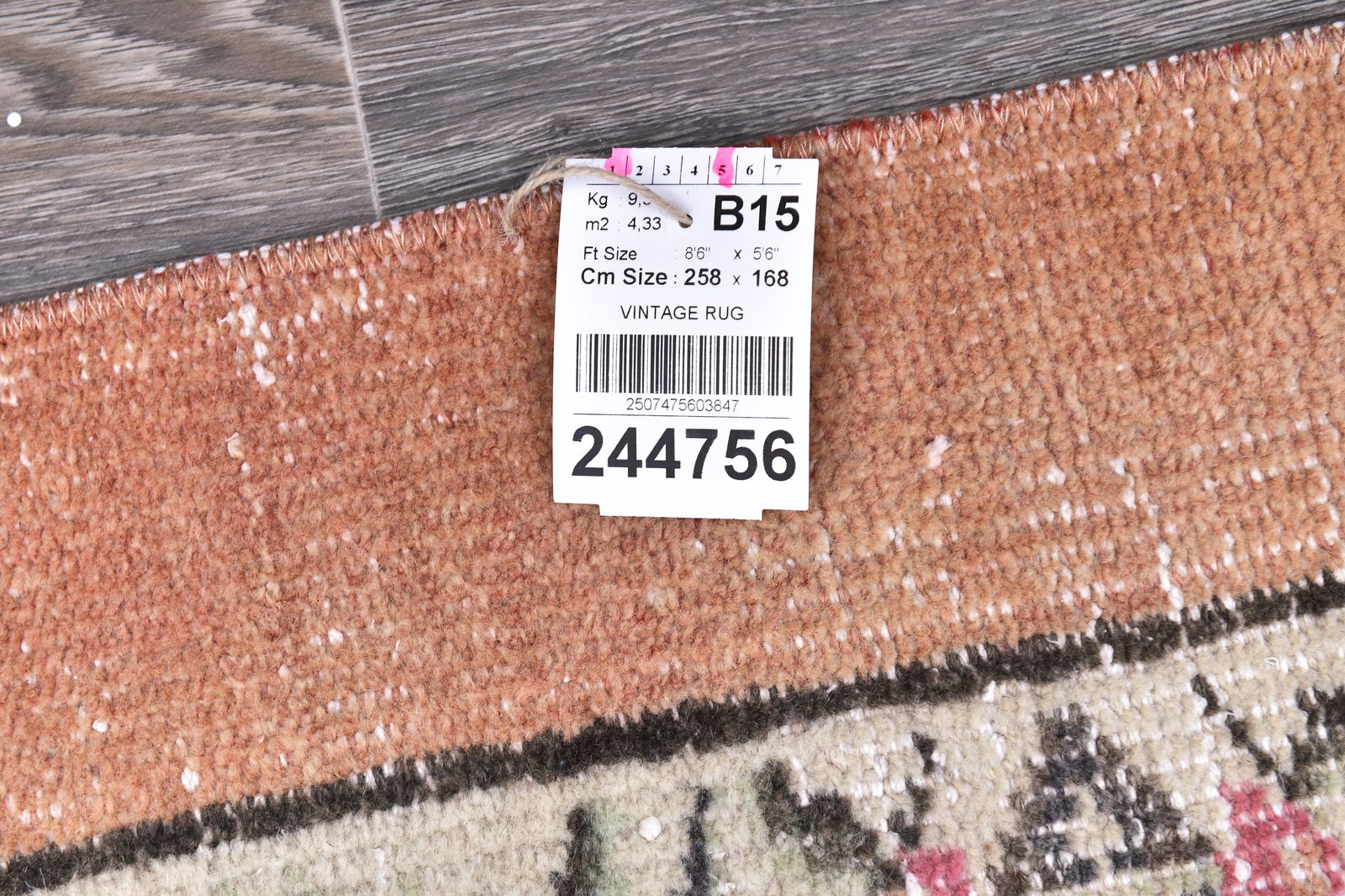 5'6'' x 8'5'' Handmade Vintage Wool Rug - 244756 - 14