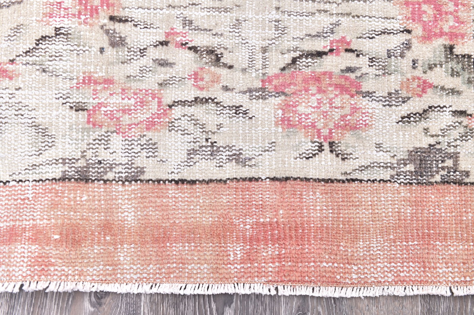 5'6'' x 8'5'' Handmade Vintage Wool Rug - 244756 - 8