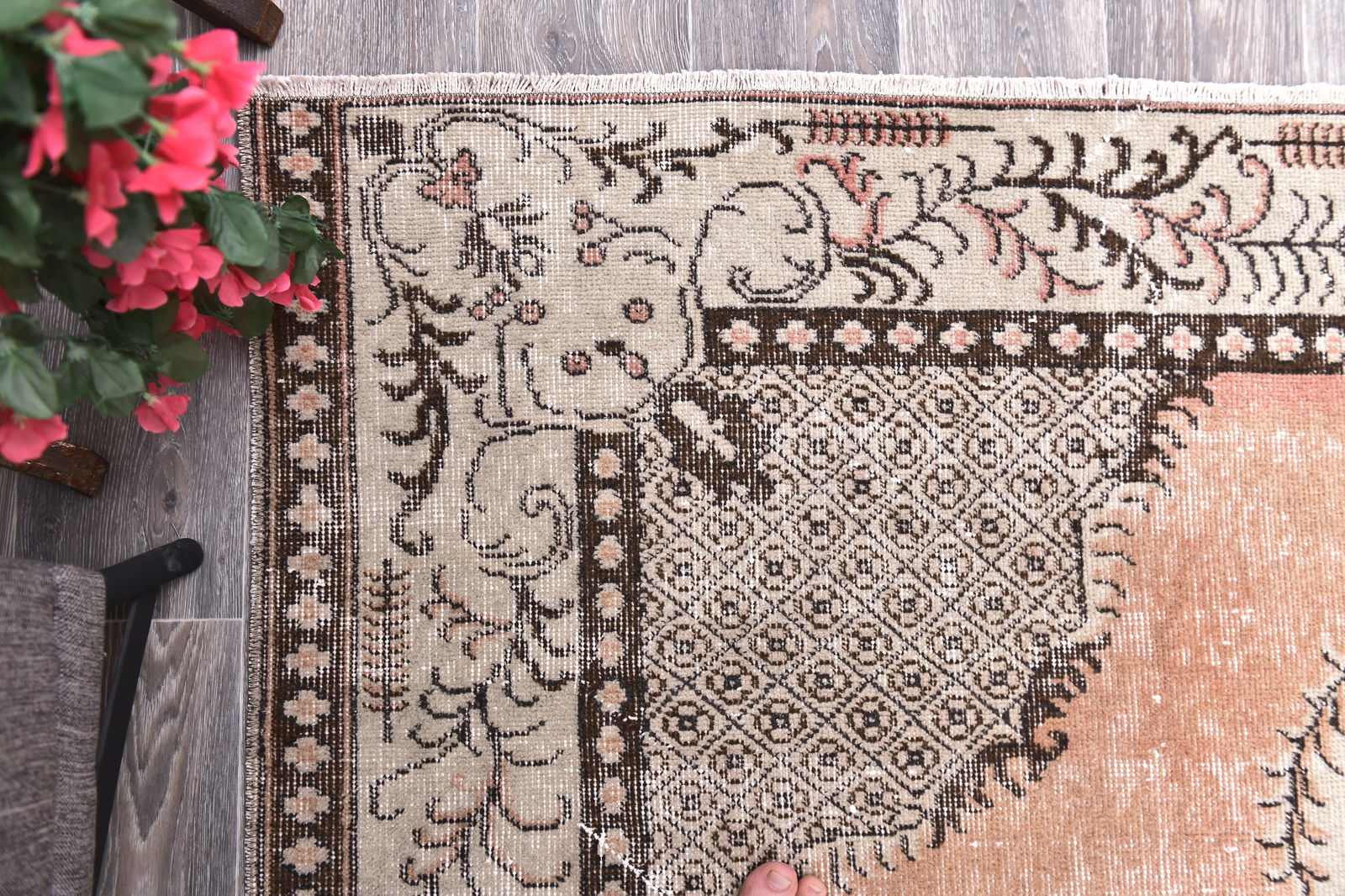 6'5'' x 9'8'' Handmade Vintage Wool Rug - 244747 - 11