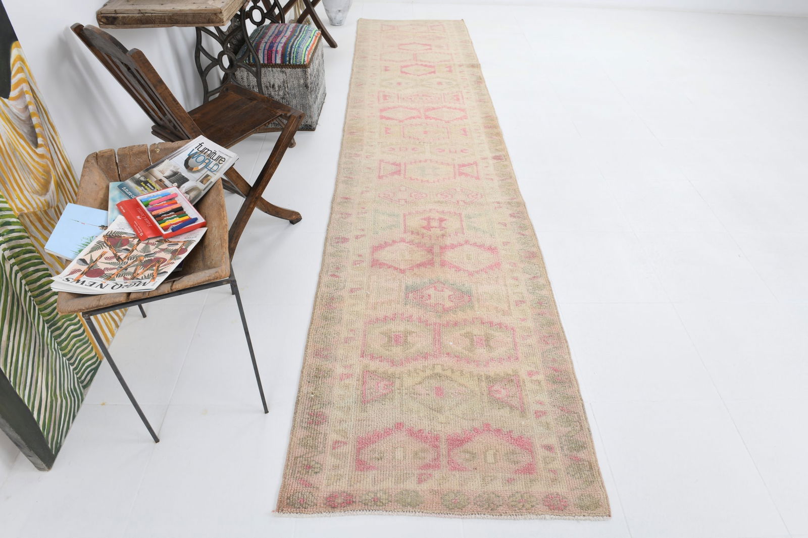2'7'' x 12'7'' Vintage Wool Runner Rug - 4239 - 7