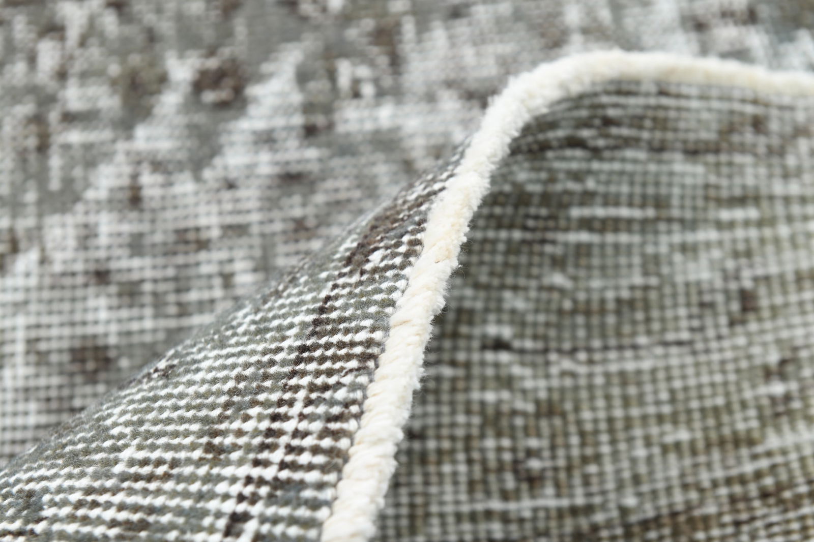 5'1'' x 8'1'' Handmade Vintage Wool Rug - 5047 - 15