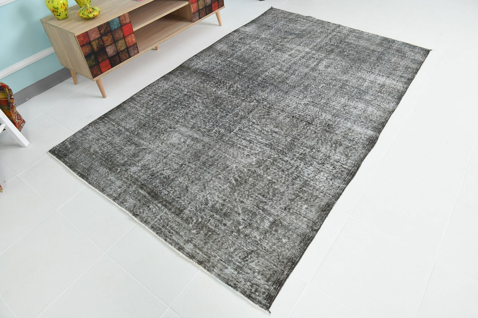 5'1'' x 8'1'' Handmade Vintage Wool Rug - 5047 - 5