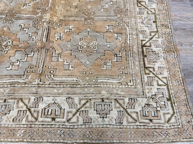 Antique Turkish Ushak rug-4394 - 2