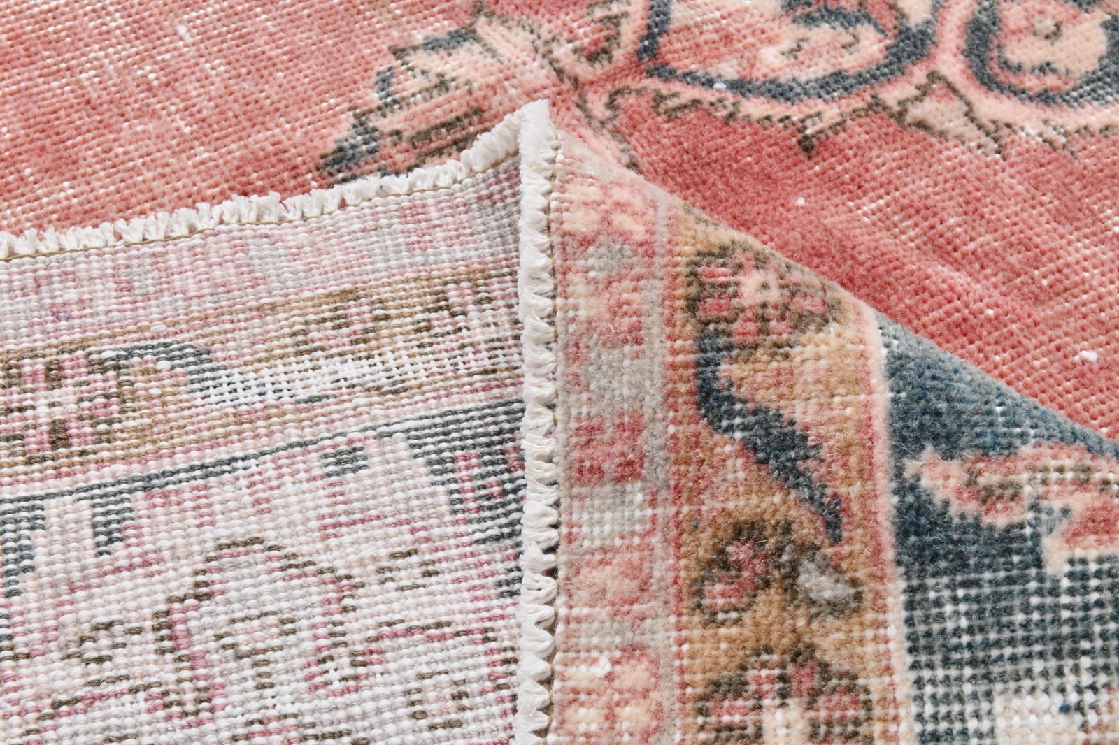 7'5'' x 12'0'' Handmade Vintage Wool Rug - 21709 - 14