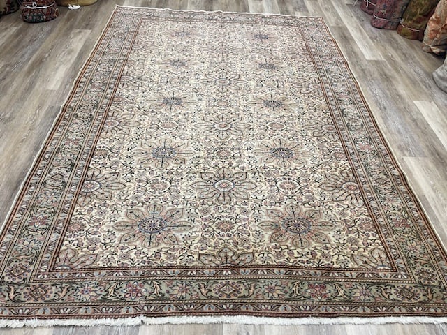 Antique Turkish Kasari Rug-5339: Title:Antique Turkish Kasari Rug-5339 Description:Beautiful antique Kaysari Turkish rug from Central Turkey, size 6 ft. 7 inches by 9 ft. 7 inches, circa 1950 iwith all over design on begie field, com
