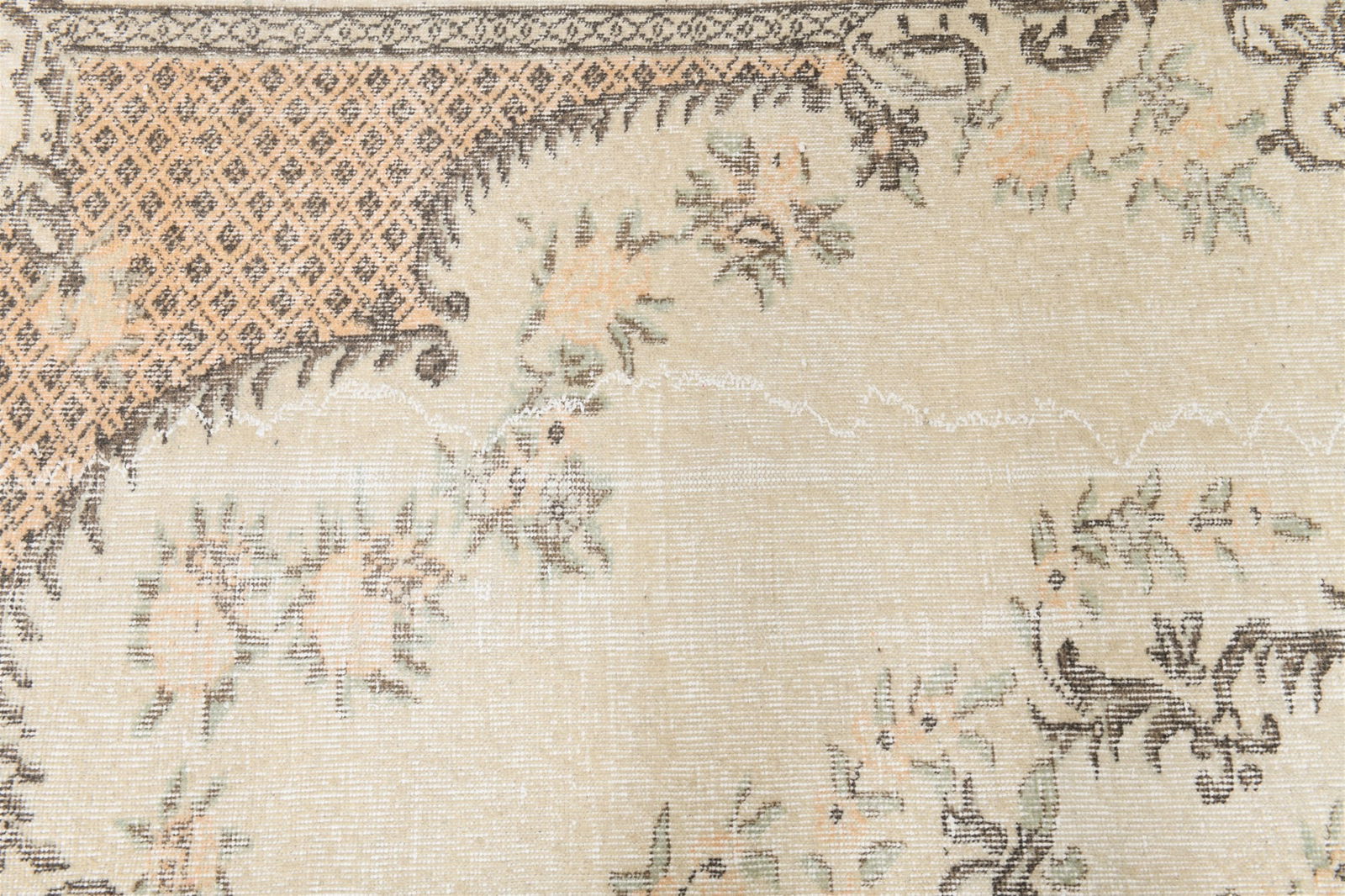 6'11'' x 10'3'' Handmade Vintage Wool Rug - 6874 - 11