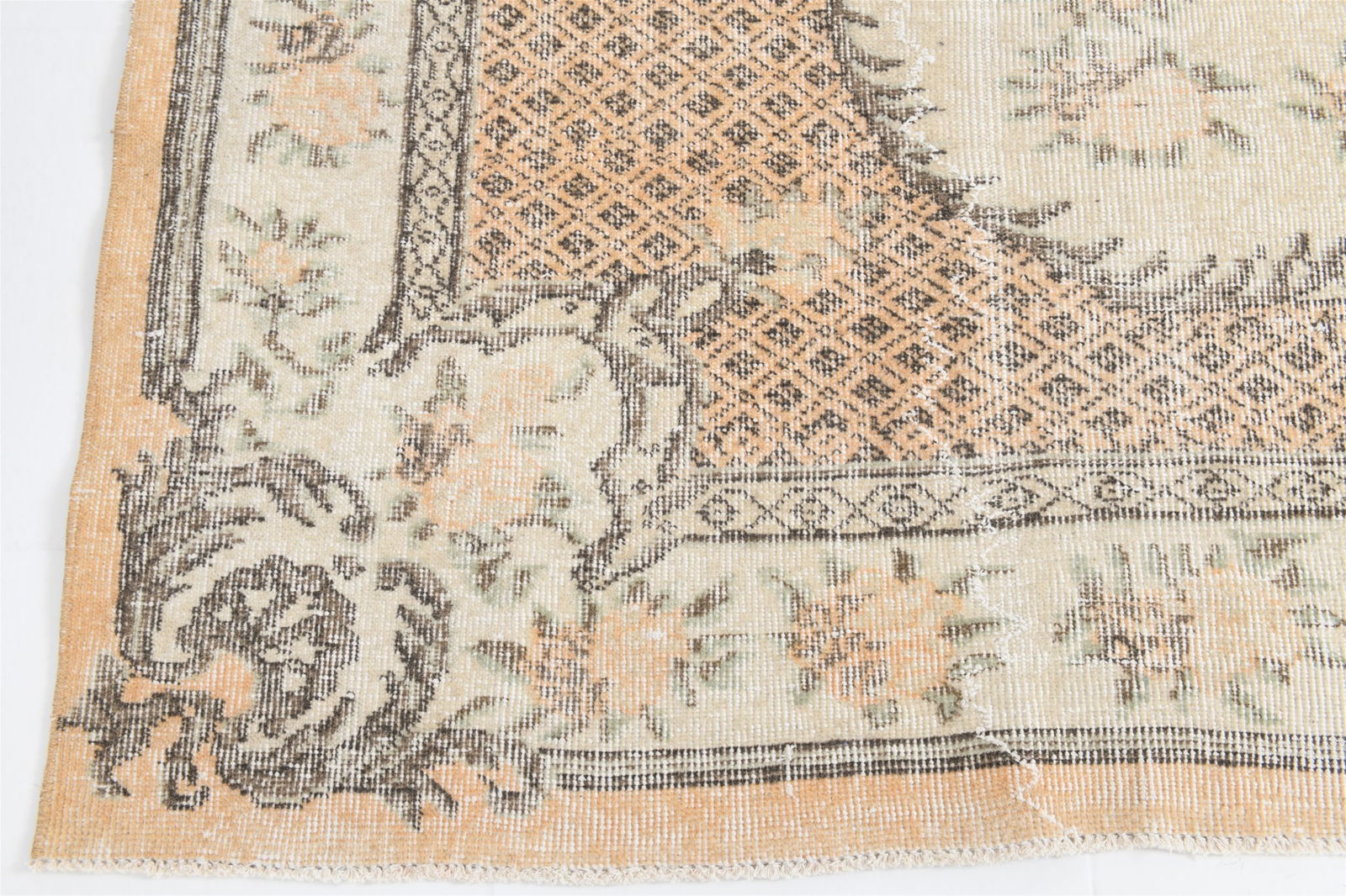 6'11'' x 10'3'' Handmade Vintage Wool Rug - 6874 - 13