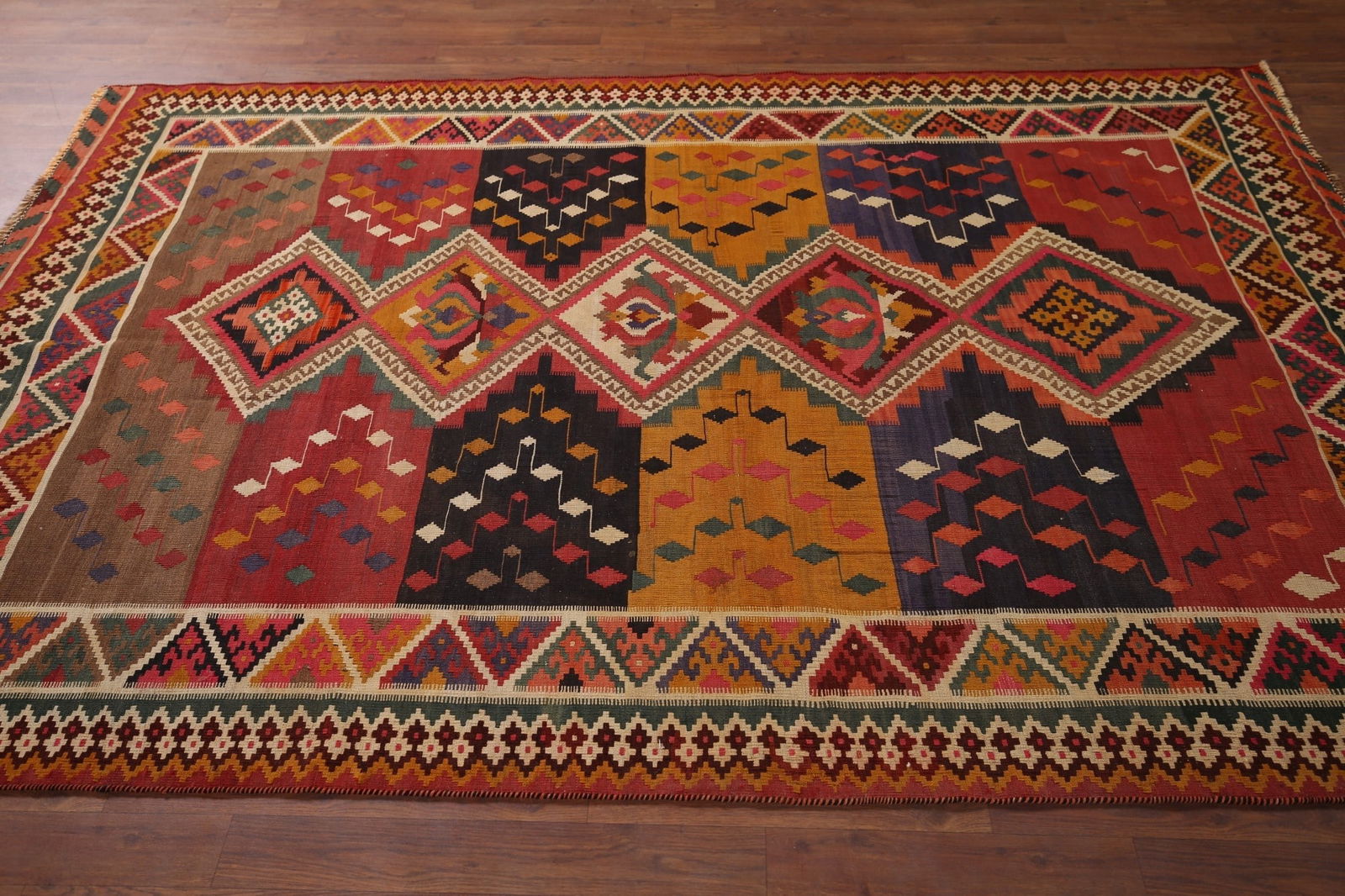 Vegetable Dye Kilim Qashqai Antique Persian Rug 5x8 - 11