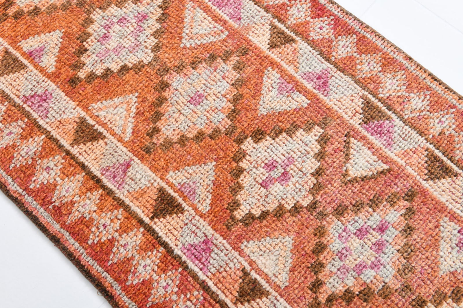 2'7'' x 12'5'' Vintage Wool Runner Rug - 18560 - 7