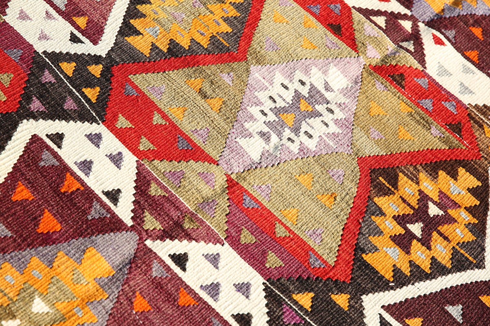 5'6'' x 8'9'' Turkish Vintage Runner Rug - 2131 - 4